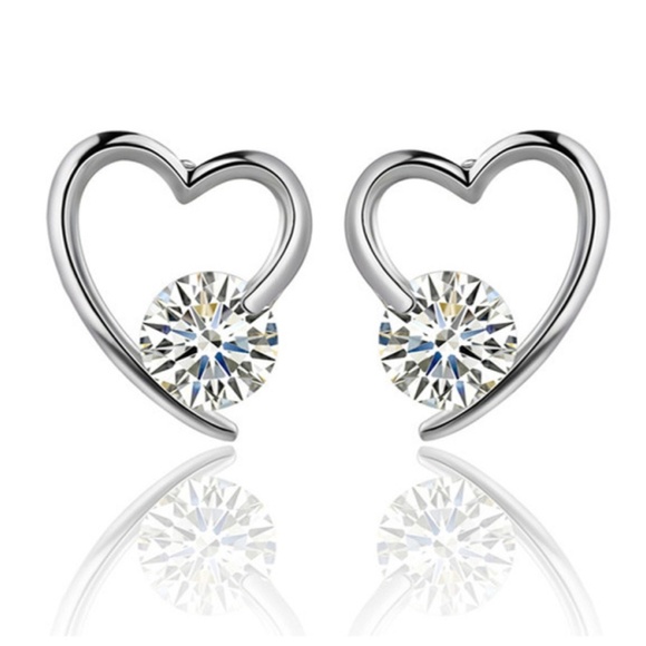 **AGNELLA* Silver Zircon Heart Shape Stud Earrings - Picture 1 of 4